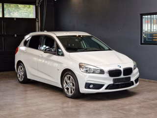 BMW 218d Active Tourer Sport Line*Ambiente*Navi*PDC* - foto 1