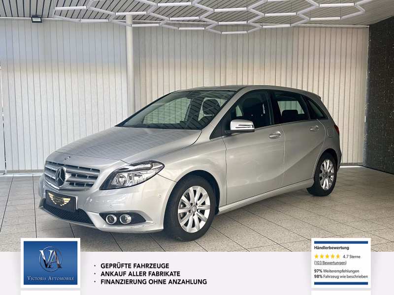 Mercedes-Benz B 180 1 Hand nur 11.600 km Scheckheft Navigation PDC Parktronic