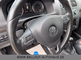 Volkswagen Touran Highline*2.HAND*KLIMA*NAVI*TEMPO*AHK*SHZ* - bilder 1