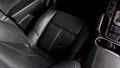 Daumennagel 38 - Porsche Cayenne PLATINUM EDITION AHK PANO ALLRAD LUFT
