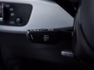 Audi A4 30 TDI S line  VIRTUAL SPORTSITZ - bilder 4
