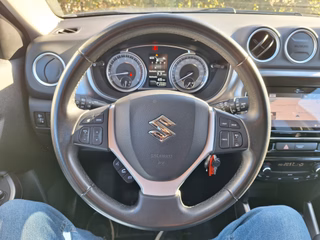 Suzuki Vitara 1.4 Boosterjet Select AHK 1.500kg DAB LED-Tagfahrlicht - bilder 16