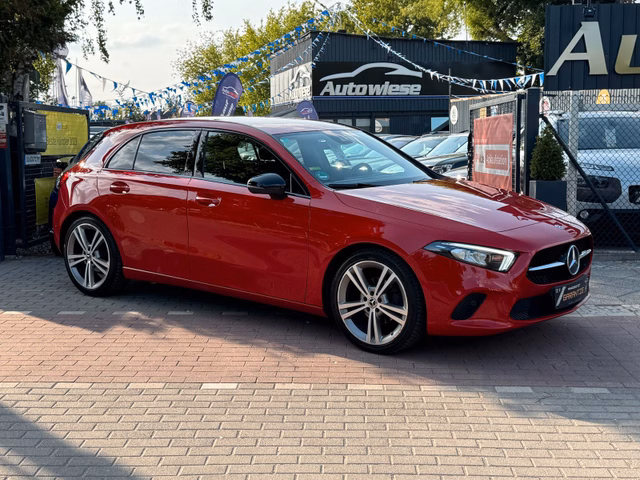 Mercedes-Benz A 180 Aut.*Navi*Widescreen*Leder*Kamera*LED*PDC - bilder 1