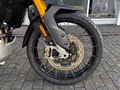 Daumennagel 9 - Triumph Tiger 900 Desert Edition MY26 Akrapovic