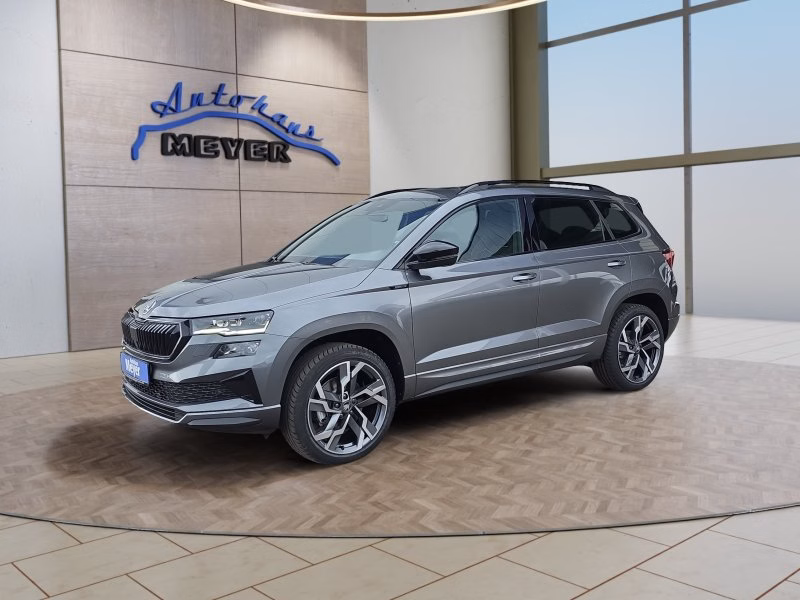 Skoda Karoq Sportline 2,0TSI DSG Pano/AHK/4*J.Gar/Navi/Matrix   **