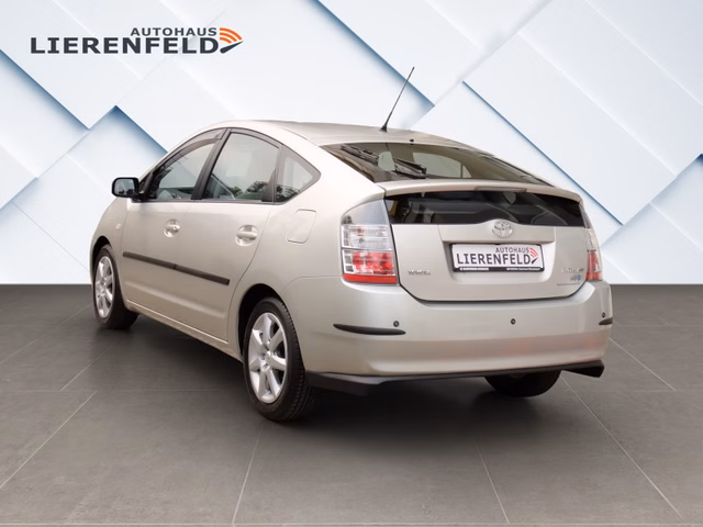 Toyota Prius Sol nur 68 Tkm wie neu - photo 4
