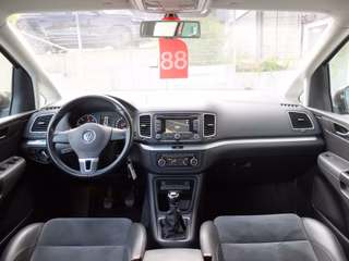 Volkswagen Sharan 2.0 TDI Highline Scheckheftgepflegt - bilder 8