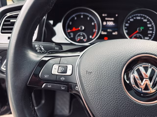 Volkswagen Golf VII Lim. Highline DSG+Pano+LED+ACC+StandHZG - foto 2