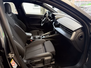 Audi A3 Sportback S-Line Sport Autom., Matrix Pano Sonos 19" - bilder 1