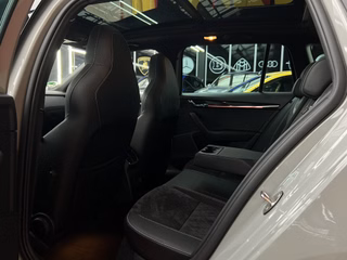 Skoda Octavia Combi V-RS 245 / PANO / ACC / LED / LANE-ASSIST / FRONT-ASSIST - foto 34