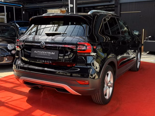 Volkswagen T-Cross Style R-Line Klima/Navi/KAM/PDC/APPLECAR - foto 36