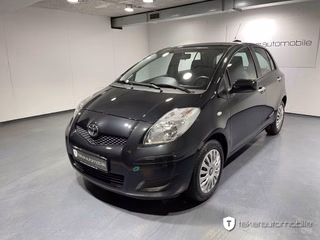 Toyota Yaris Cool Edition HU 03/25 - foto 1