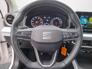SEAT Arona 1.0 TSI Style KLIMA / LED / KAMERA / DAB+ / SMART-LINK - bilder 6