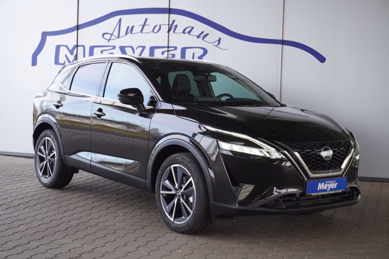 Nissan Qashqai Tekna 1,3 DIG-T Xtronic EU Fahrzeug  **