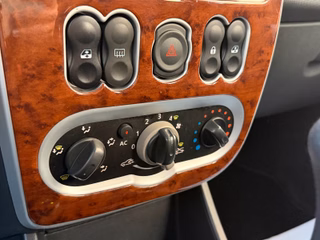 Dacia Logan MCV Laureate 1.6*Klima*AHK*Navi*LPG*1.HD - foto 14