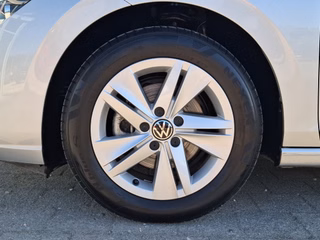 Volkswagen Golf VIII Variant 1.5 eTSI Mildhybrid Life DSG / NAVI / ACC / LED-PLUS - foto 13