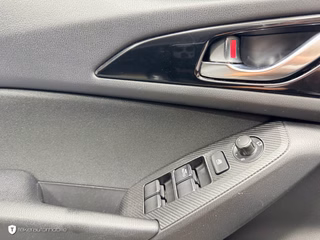 Mazda 3 Sports-Line *Navi*Bi-Xenon*Bose*HuD* - foto 18