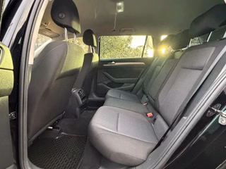 Volkswagen Passat Variant 1.6TDI*Aut.*Navi*LED*AHK*Kamera* - foto 9