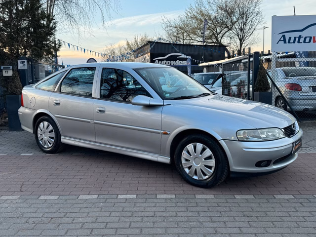 Opel Vectra 1.6 Selection*Klimaautomatik*ERST 46TKM* - foto 1