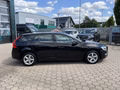 Daumennagel 6 - Volvo V60 Autom.D4 140KW Linje Business LEDER-NAVI-AHK-LED-CAM