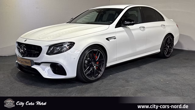 Mercedes-Benz E 63 S AMG 4Matic+ MLTIBEAM-SPORT.SITZ-360°-DTR+ - фото 1