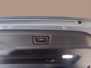 BMW 330 i xDrive M Sport Autom., LED Navi Kamera ACC - photo 7