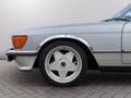 Daumennagel 19 - Mercedes-Benz SL 380 *DEUTSCH*KOENIG-SITZE*HARDTOP*GUTER ZUSTA