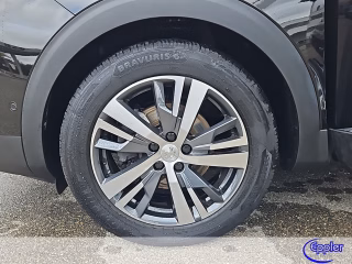 Peugeot 3008 Allure Pack   130 EAT8 AHK Navi ACC Kamera - foto 1