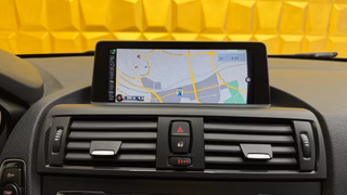 BMW M135 I XDRIVE NAVI PDC SERVICE FULL BMW - bilder 26