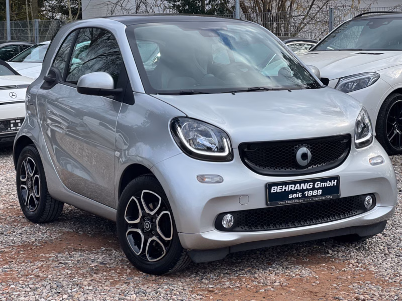 Smart ForTwo*Turbo*PRIME*KAMERA*PANORAMA*NAVI*