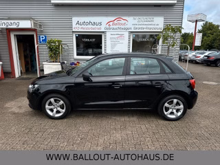 Audi A1 Sportback*1.HAND*KLIMA*TEMPO*STEUERKETTE NEU* - photo 1