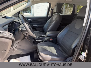 Ford Kuga Titanium - bilder 9