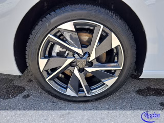 Peugeot 308 SW Hybrid 145 Allure Kamera,Navi,Sitzheizung - bilder 1