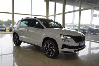 Skoda Karoq Sportline 2,0TDI DSG 4x4 aAHK/Pano/4*J.Gar/Matrix/Navi    **
