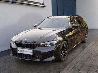 BMW 320d M Sport AHK/MEMORY/ACC/HEADUP/PANO/HIFI