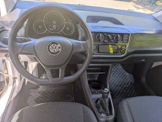 Volkswagen up! 1.0 move up! *Klima,Bluetooth* - foto 9