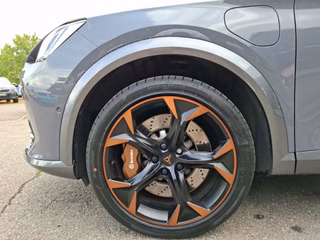 CUPRA Formentor 1.4 e-HYBRID VZ DSG / LEDER / AHK / BREMBO / PANORAMA - foto 13