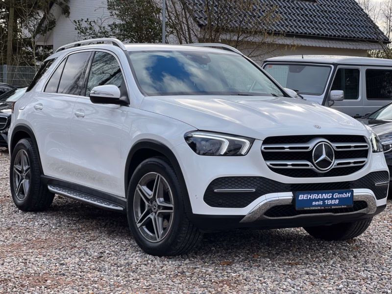 Mercedes-Benz GLE300d 4MATIC *9G-TRONIC*LED*KAMERA*HEAD-UP*AMG