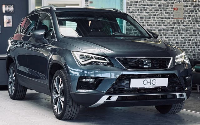 Seat Ateca Xcellence AHK|KAMERA|ACC|NAVI|SHZ|VIRTUAL|LED Gebrauchtwagen Kaufen | EZ 02/2019 | Preis 18.990 €
