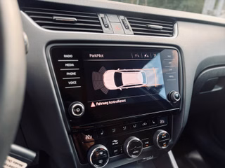 Skoda Octavia Combi Clever+Navi+Carplay+Tempomat+SHZ+ - foto 6