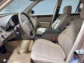 Mercedes-Benz C 220 Elegance *Automatik*Oldtimer* - foto 6