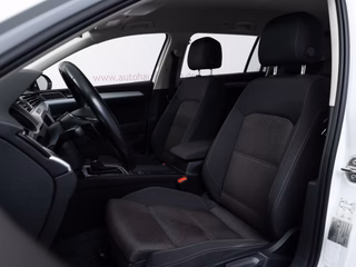Volkswagen Passat 2.0 TDI Comfortline  LED ACC RFK - foto 10