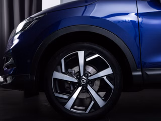 Nissan Qashqai 1.2 Visia*PANO*360°*AHK*NAVI - bilder 6