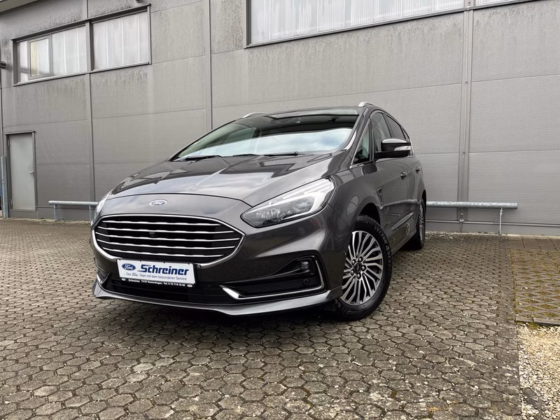 Ford S-Max Titanium 7-Sitzer / LED-Scheinwerfer