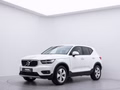 Daumennagel 5 - Volvo XC40 Momentum 2WD/LED/VIRTUAL/NAVI/STANHZ/PDC/