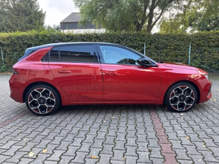 Opel Astra L Lim. 5-trg. GS Line Plug-in-Hybrid - foto 12