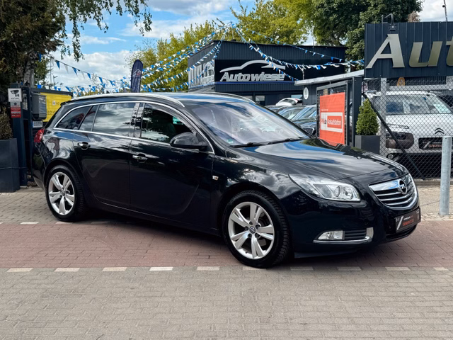 Opel Insignia Tourer Innovation Aut.*Navi*Leder*Xenon - foto 1