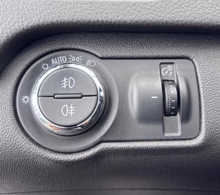 Opel Insignia 1.8 Sports Tourer Innov.  NAVI/EINPARKHILFE - foto 5