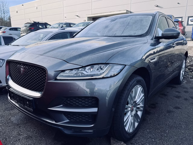 Jaguar F-PACE Portfolio AWD| VOLL Gebrauchtwagen Kaufen | EZ 04/2016 | Preis 11.990 €