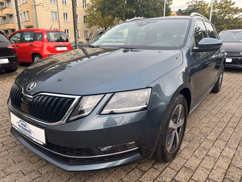 Skoda Octavia Combi Style*DSG*STANDHZG*LED*AHK*